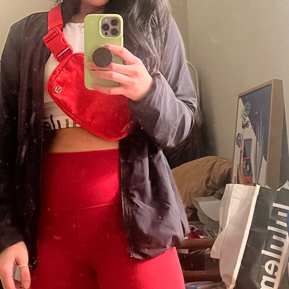 🚨SINCERELYLEONA IS LIVE 8/10 @ 3PM PST 🚨✨ 🚨 COME SAY HI! ✨ - Picture 8 of 14